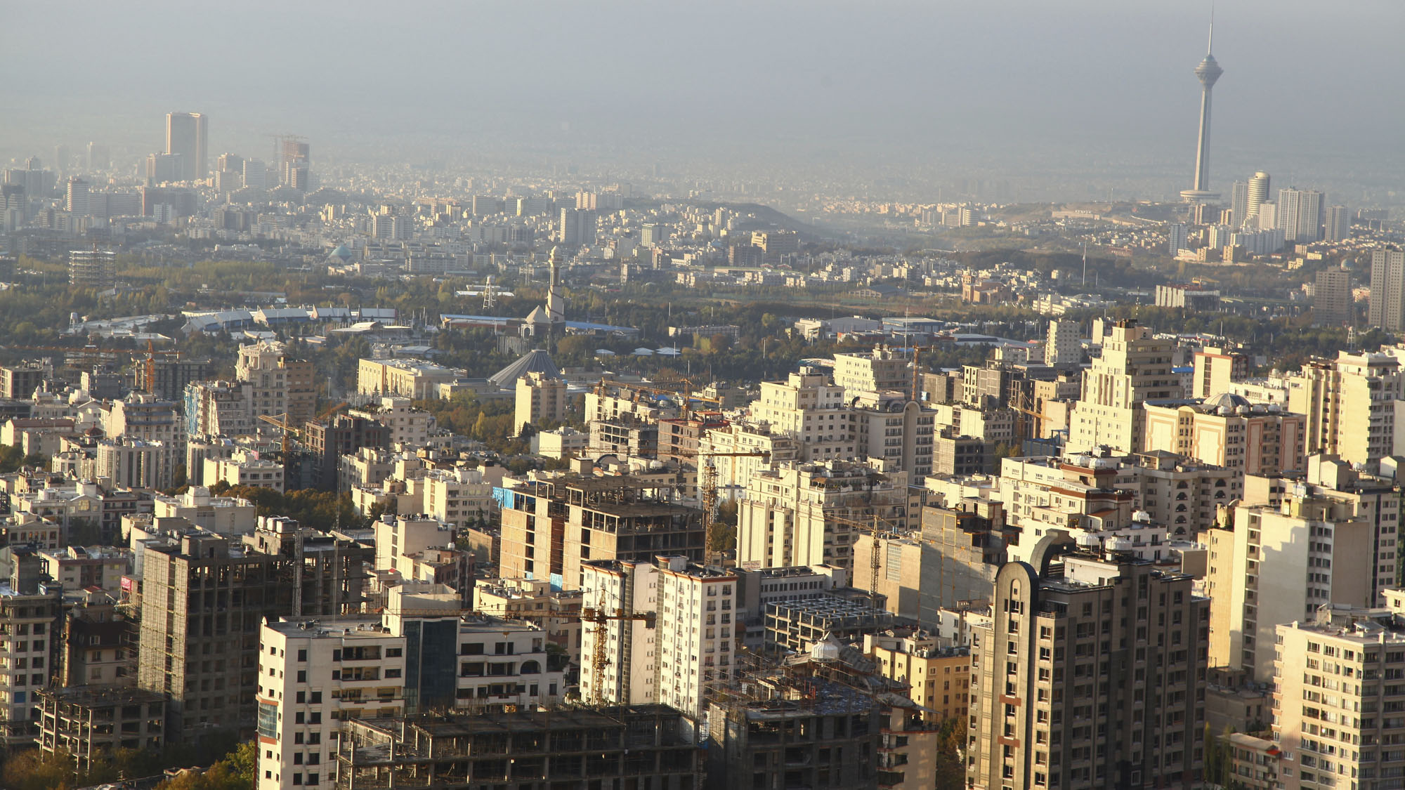 Tehran Property Deals Dip as Prices Rise