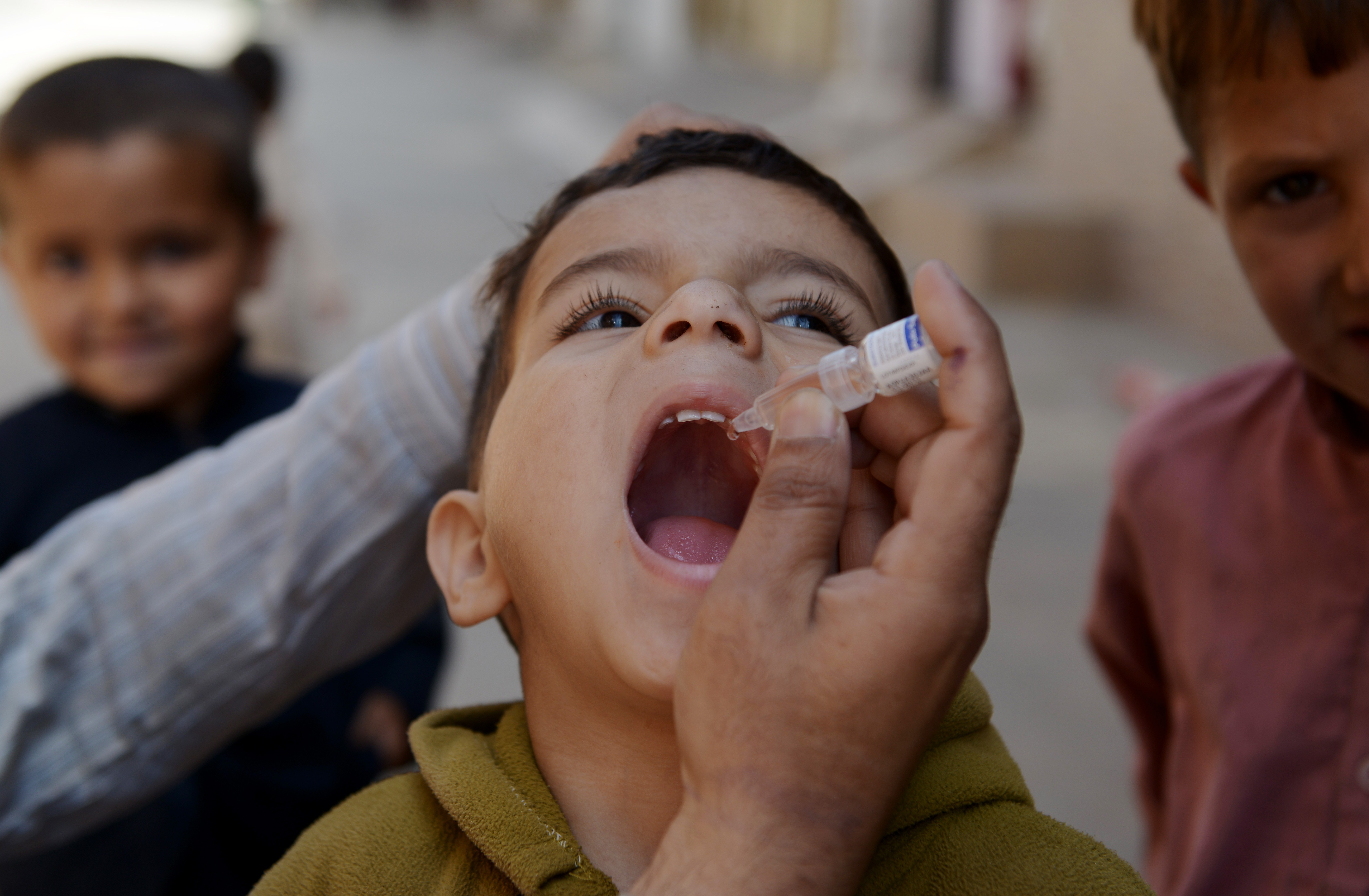 Polio in phase of 'complete eradication' in Iran