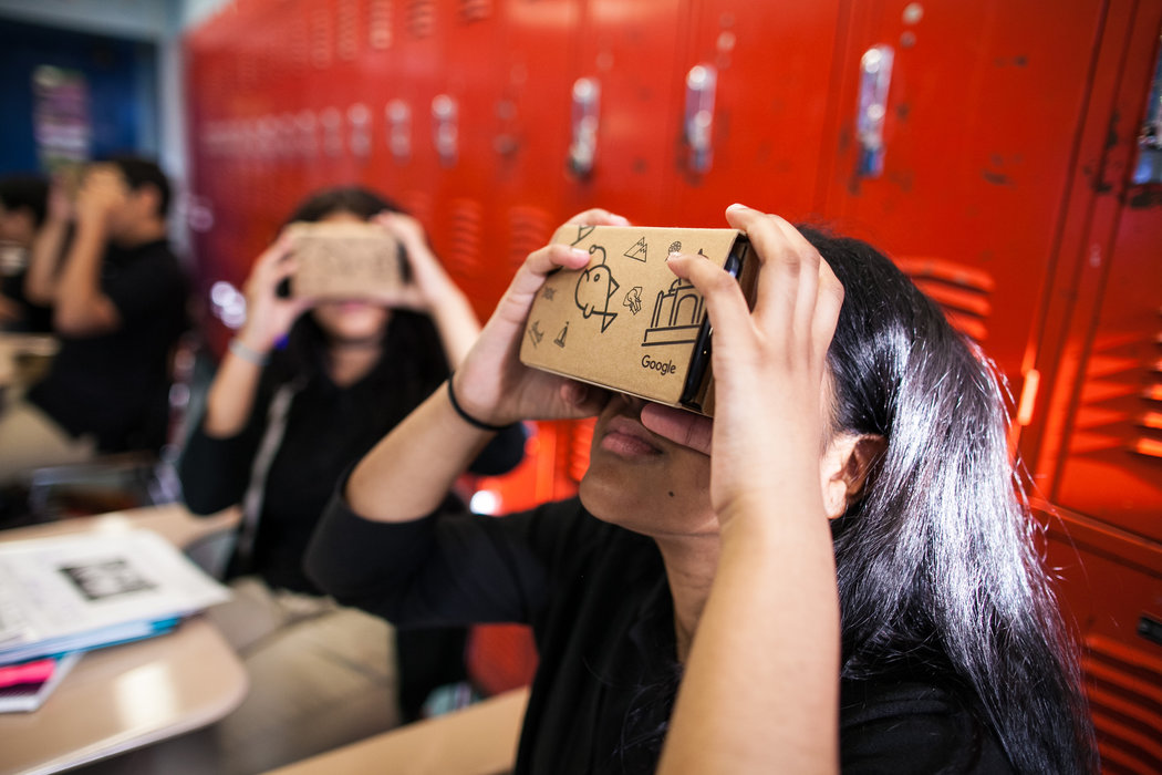 Virtual Reality Classrooms Another Way Chinese Kids Gain an Edge