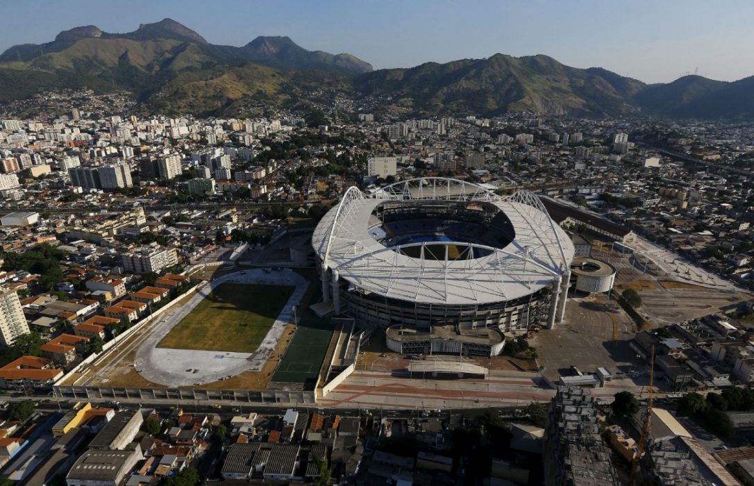 Rio organizers put on brave face as Games problems pile up