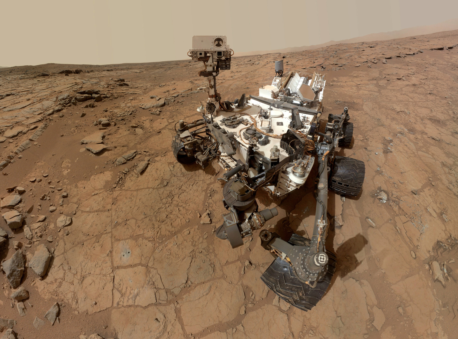 China shows first images of Mars rover, aims for 2020 mission