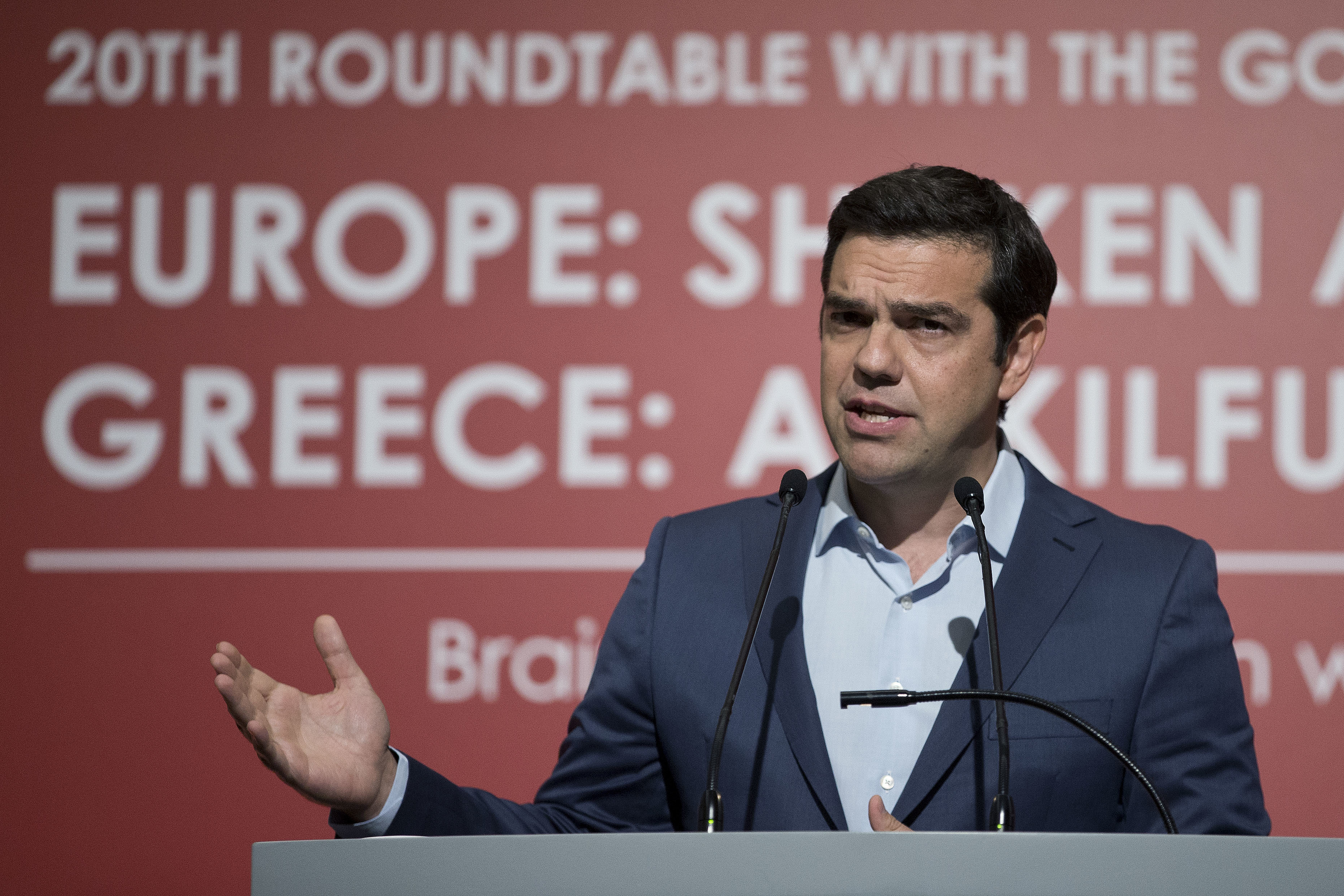 Greece PM says EU sleepwalking toward cliff, wants debt relief by end 2016