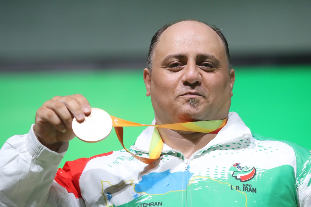 Iranian weightlifter gains bronze medal in 2016 Rio Paralympics