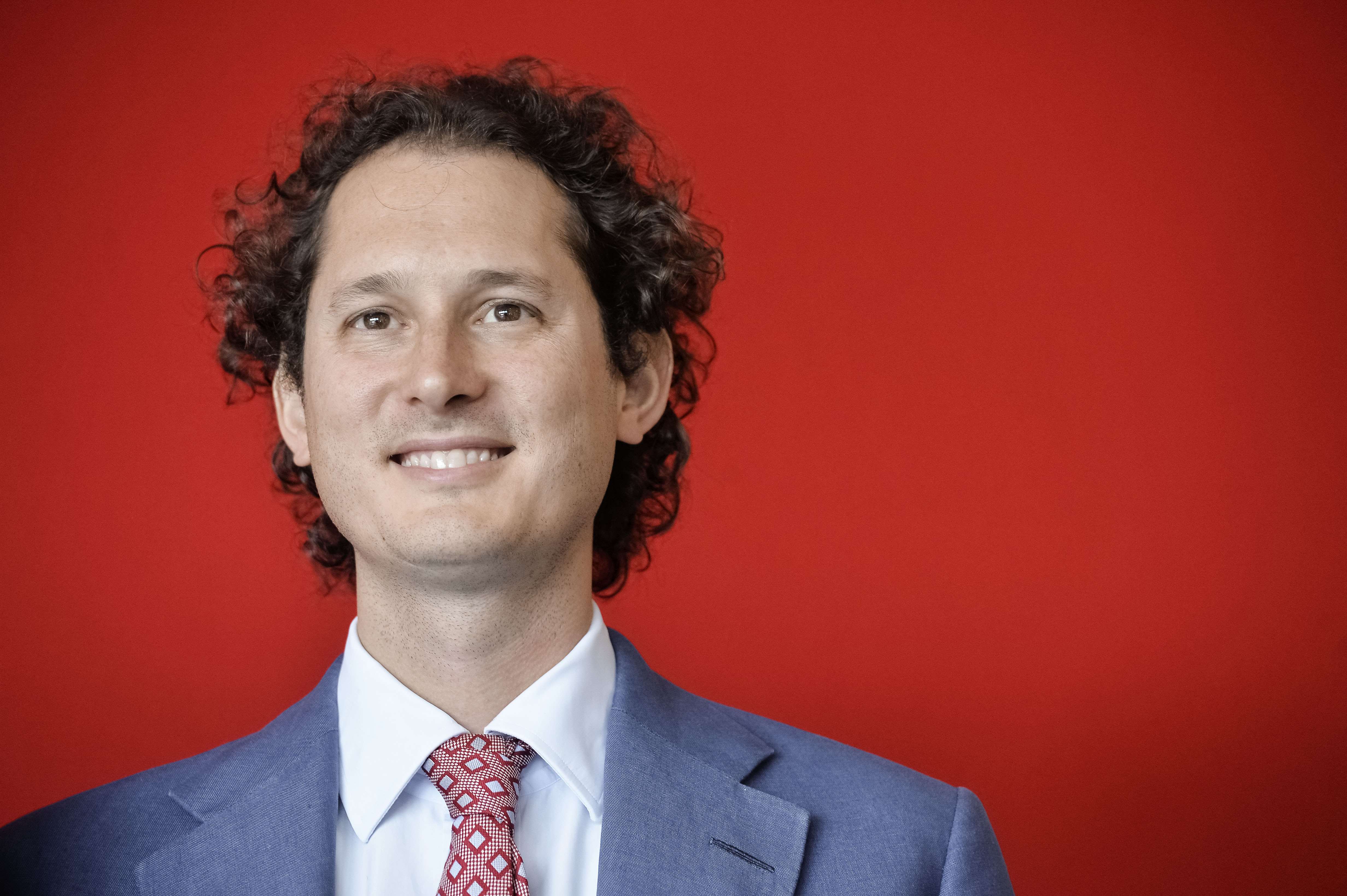 Fiat’s Elkann Says Talks for Marelli Partner Include Samsung