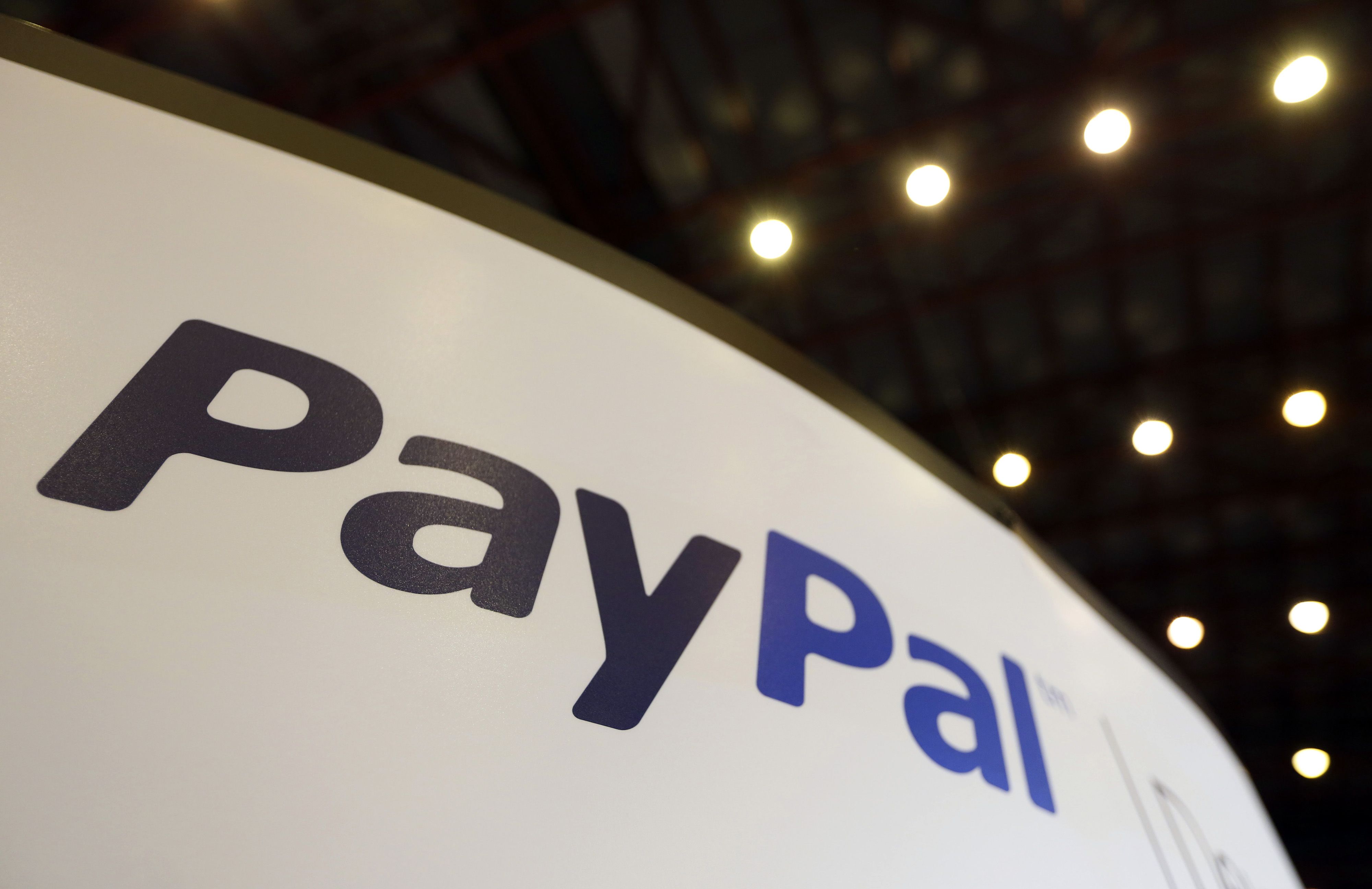 PayPal, MasterCard reach deal for store payments