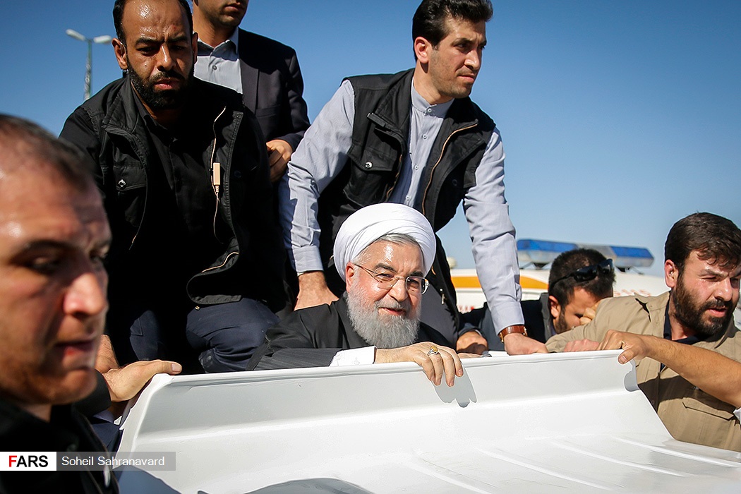 Collapsed state housing in Iranian quake shows corruption: Rouhani