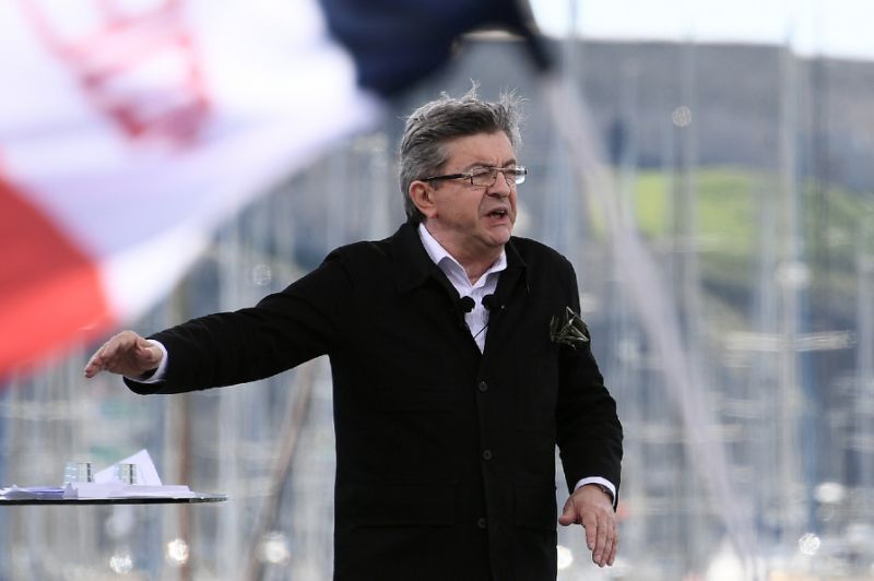 Far-left veteran Melenchon draws big crowd as French election enters final straight