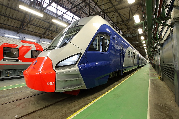 Iran, Russia Enter €2.5b JV to Produce Rolling Stocks