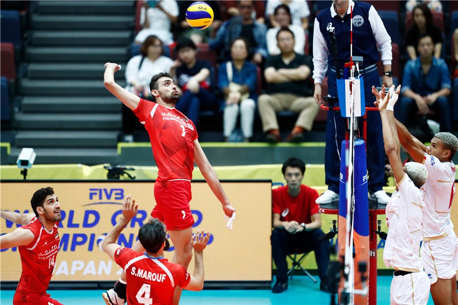 Iran volleyball team snatches 1st int'l medal in World Grand Champs