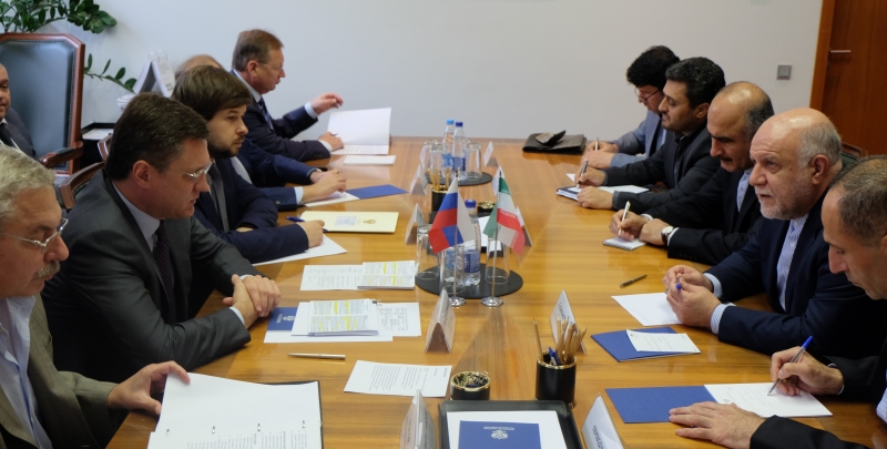 Zanganeh, Novak Discuss Energy Coop. in Moscow