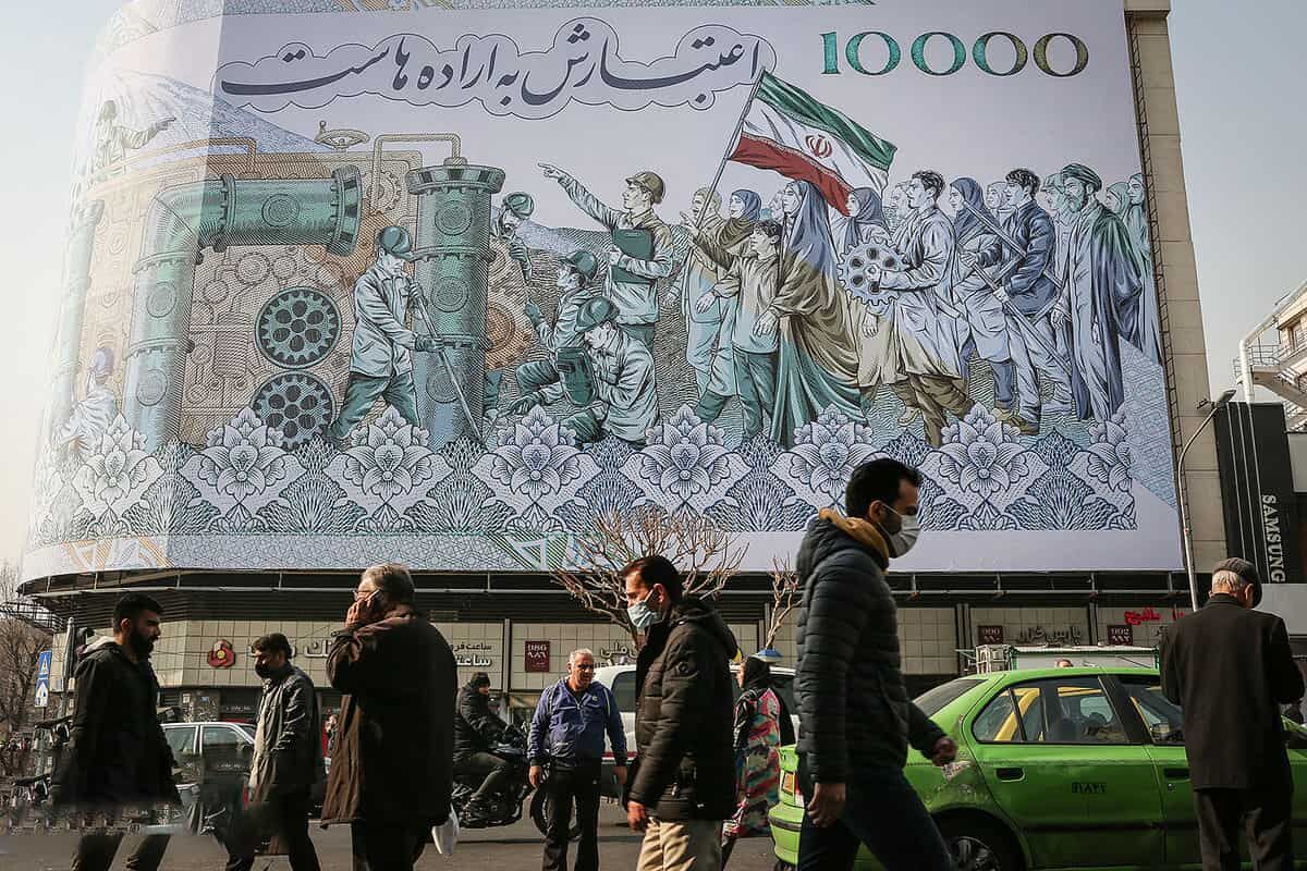 Iran Climbs 10 Steps in Global Economic Growth Ranking: IMF