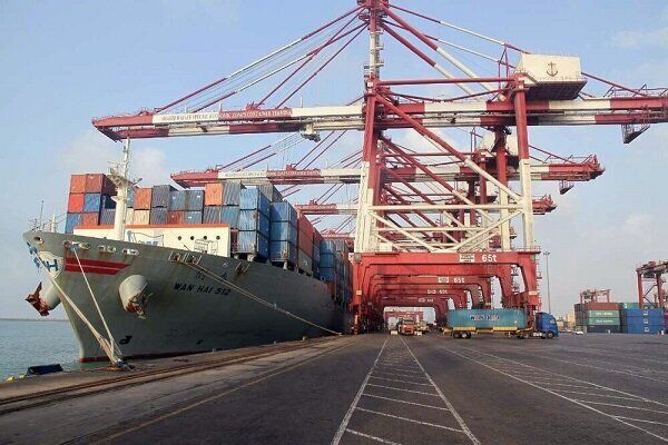 Loading, unloading of goods in ports up 7% in 8 months