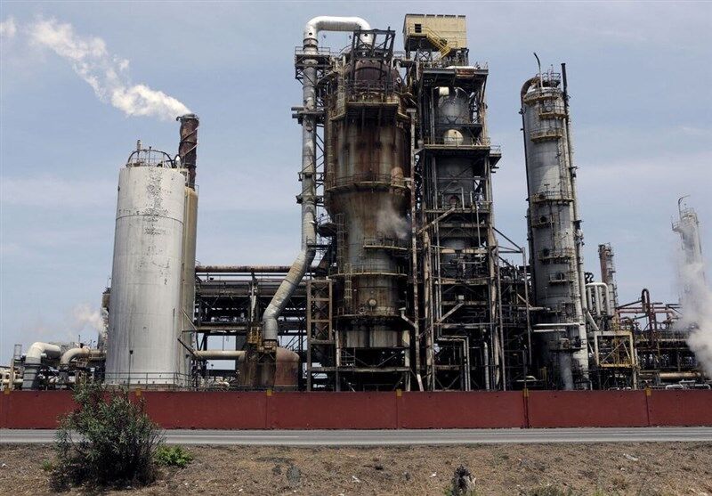 Iran to Rebuild 2nd Extraterritorial Refinery in Syria’s Homs