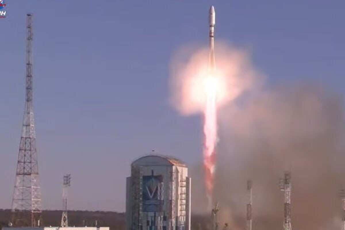 Iranian Hodhod” and “Kosar” satellites launched into space