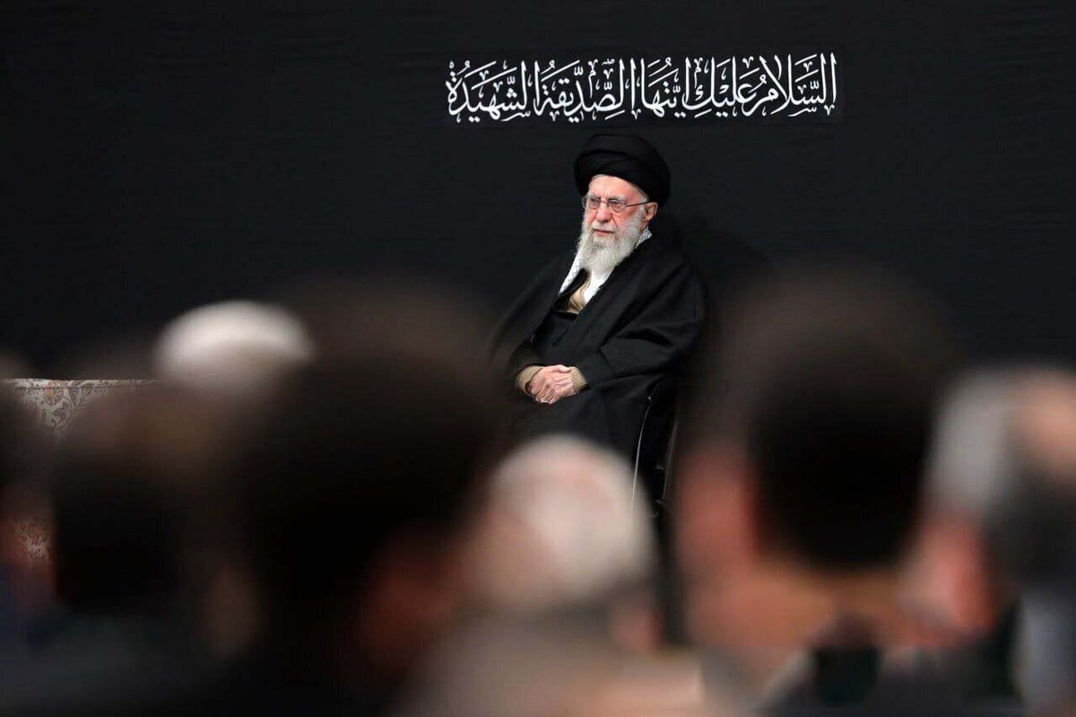 Leader attends 3rd night of Fatemiyeh mourning