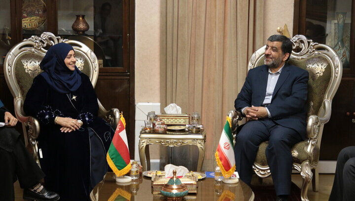 Iran, Oman explore ways to expand tourism ties