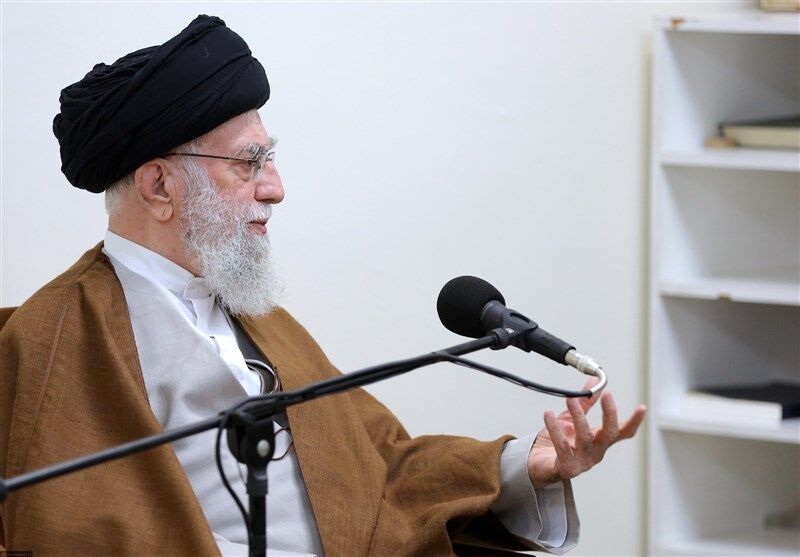 Shiite Imams Should Be Introduced to World with Modern Methods: Leader