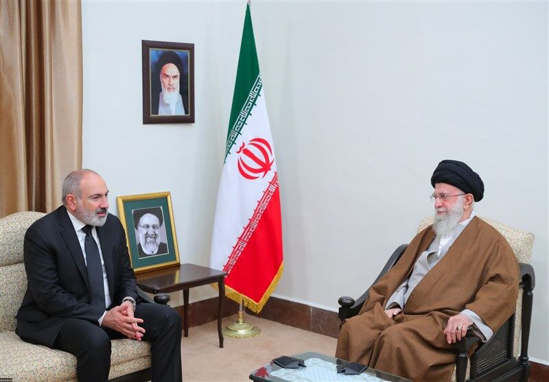 Leader Affirms Iran’s Strategic Ties with Armenia