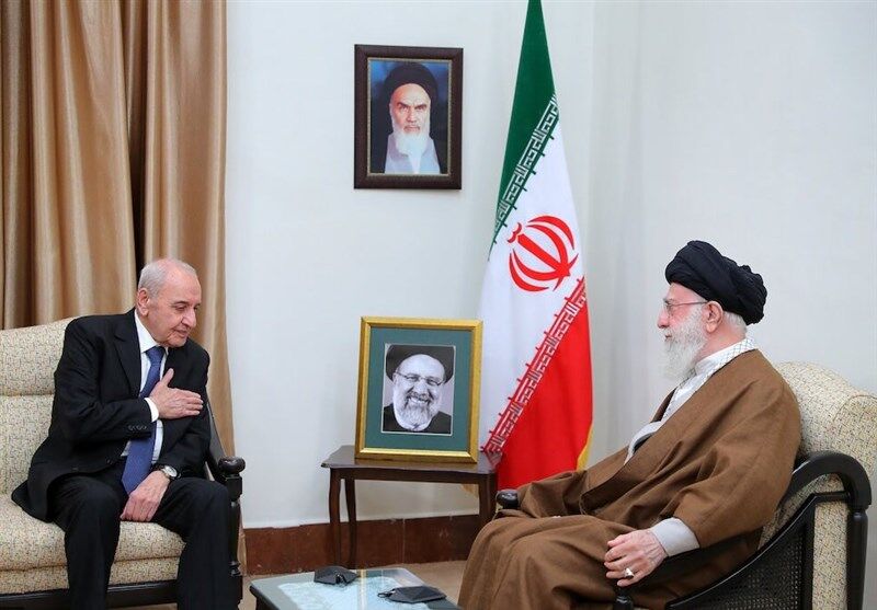 Ayatollah Khamenei Hails Lebanon’s Role in Recent Events in Palestine