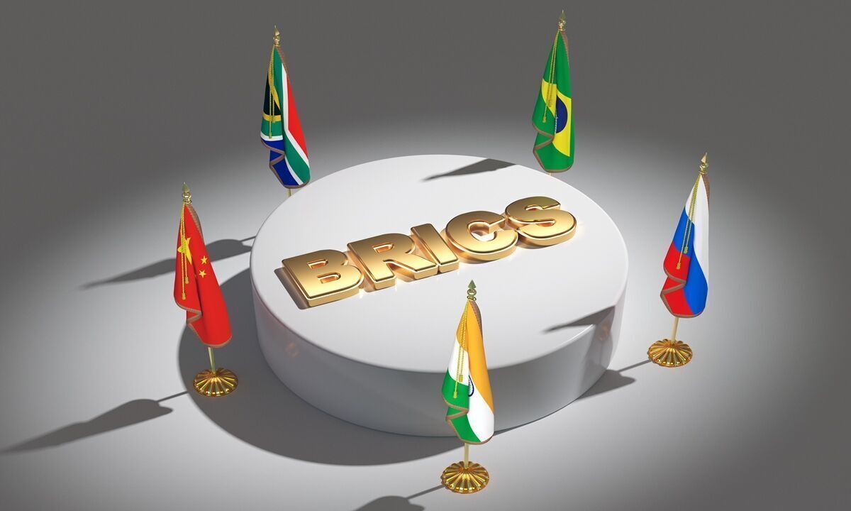 BRICS bank needs to create independent payment system