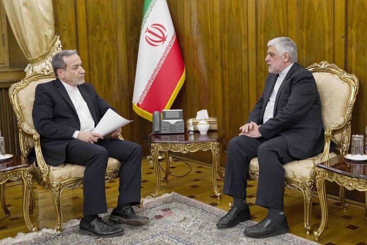 Iran to regulate ties with any Syrian gov’t chosen by people :FM