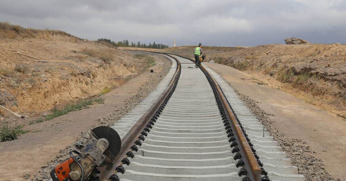 Iran to finish land purchases for Russia-funded rail in 2026