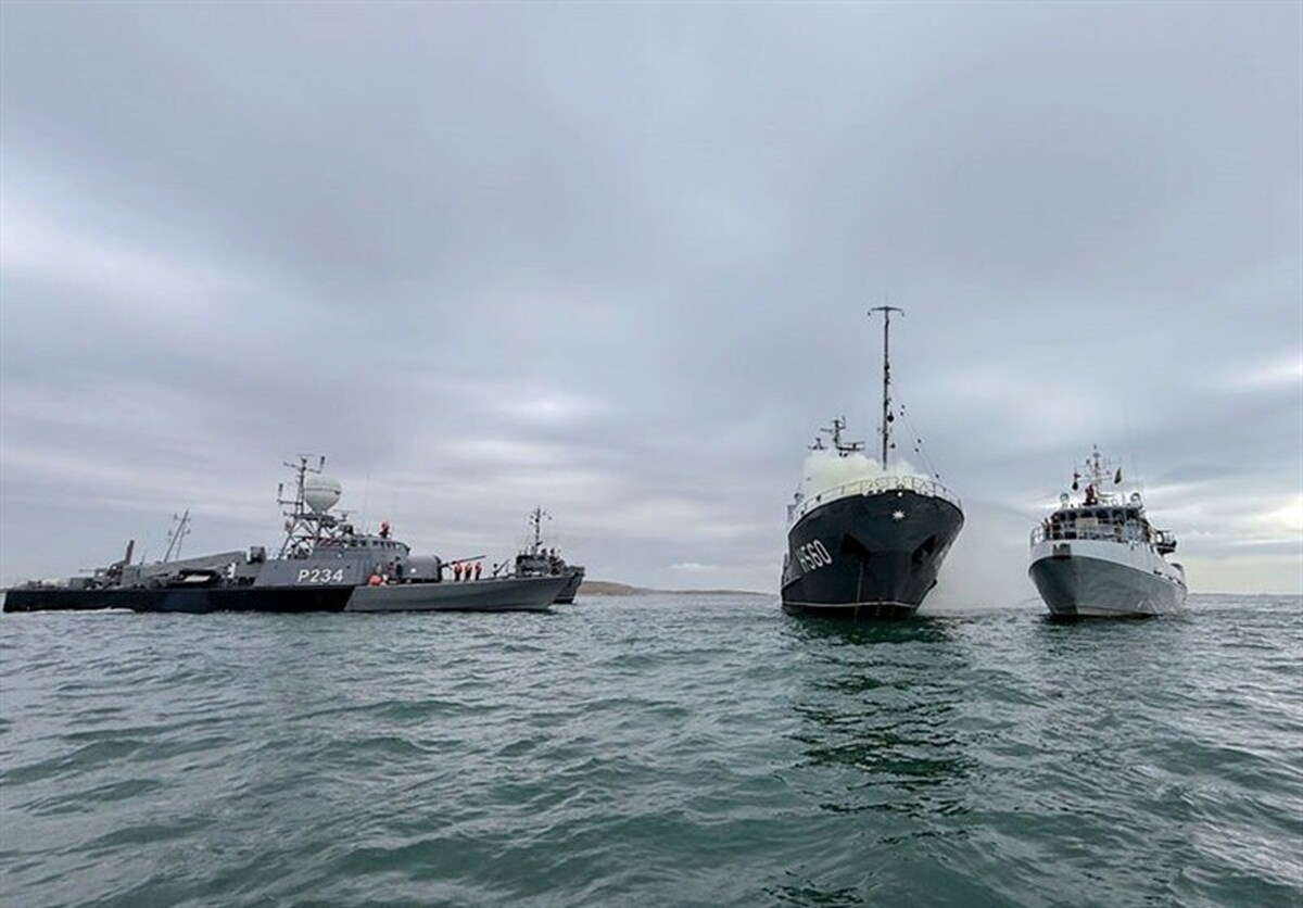 Iran, Azerbaijan Hold Joint Naval Drill in Caspian Sea Iran, Azerbaijan Hold Joint Naval Drill in Caspian Sea