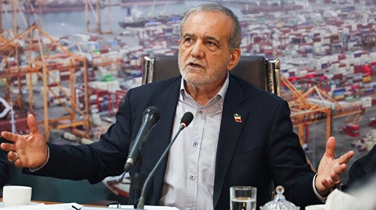 Pezeshkian calls for unity to overcome threats, sanctions