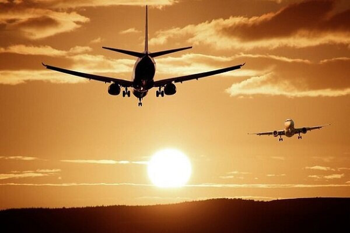 Iran, Oman ink MoU to develop coop. in aviation, flight op.