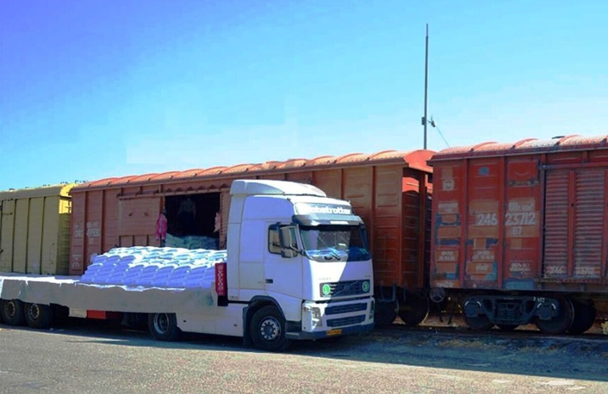 Cargo transit via Iran up 27% y/y in 10 months: roads min.