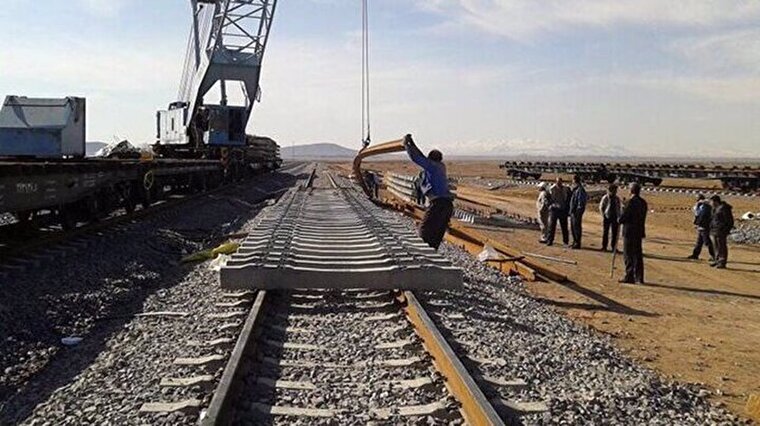 Iran to finish key rail link to Oman Sea until March