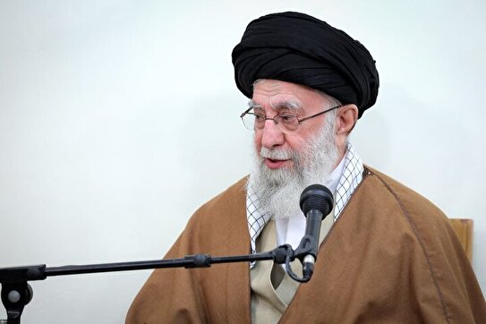Leader issues message on Bandar Abbas port blast