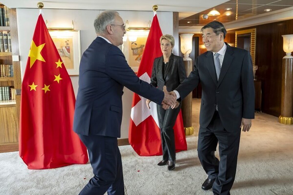 Chinese, US officials meet in Geneva for trade talk Chinese, US officials meet in Geneva for trade talk