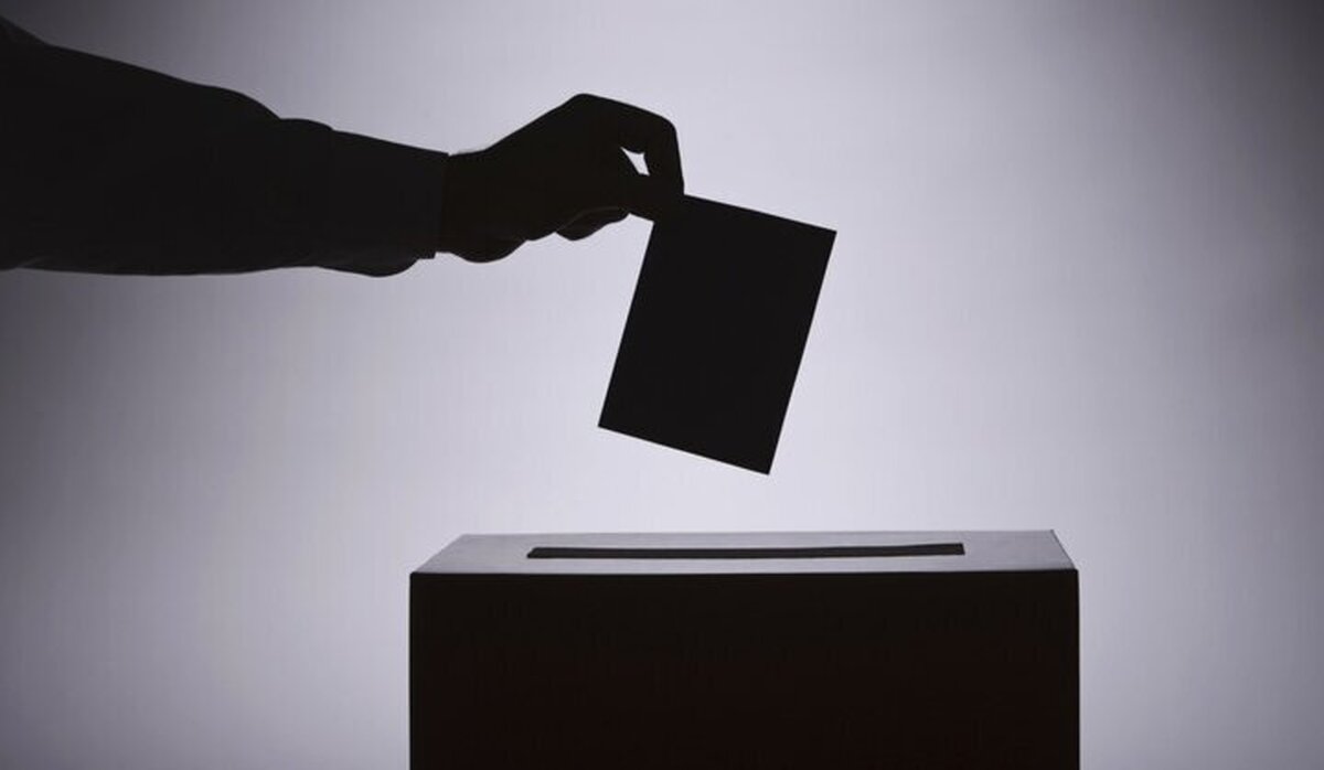 Presidential election begins in Poland Presidential election begins in Poland