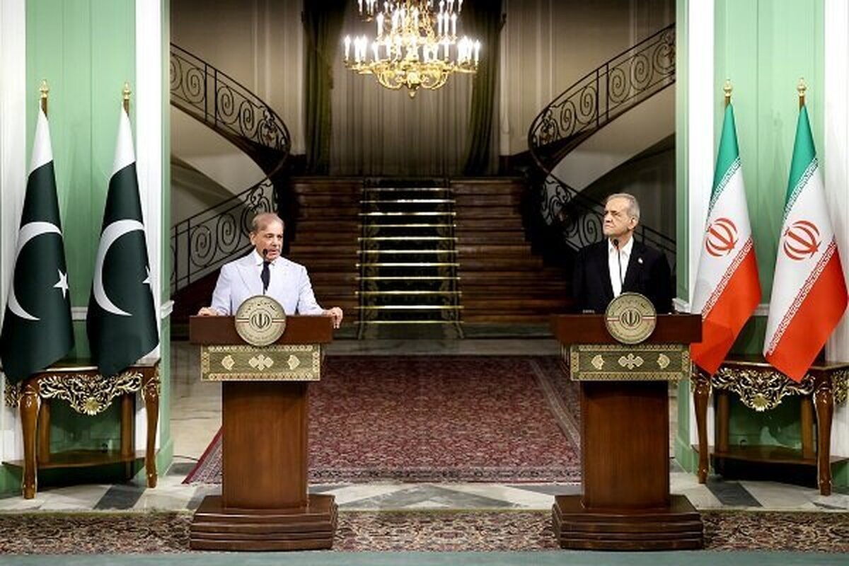 Pakistani PM supports Iran's right to nuclear energy Pakistani PM supports Iran's right to nuclear energy