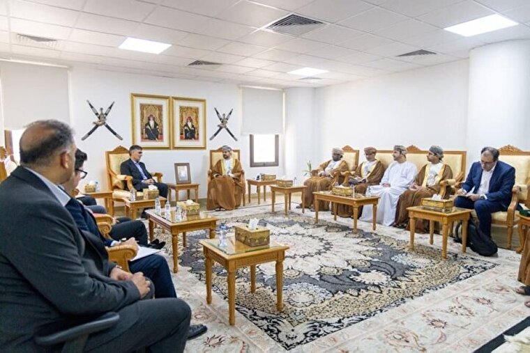 Iran, Oman to establish joint bank to facilitate trade