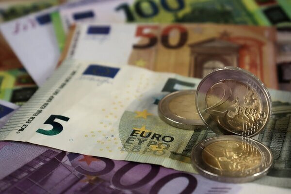 Eurozone inflation tops expectations Eurozone inflation tops expectations