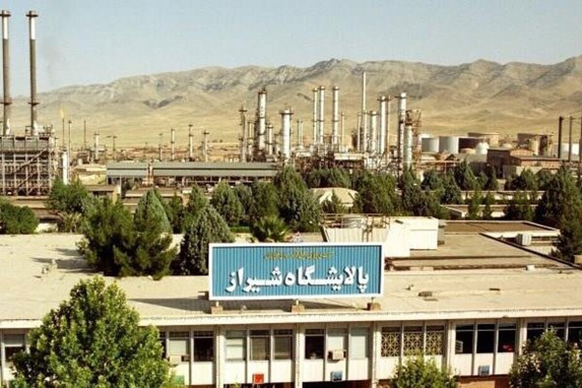 Leak at one of Shiraz refinery units leaves 2 dead, 9 injured Leak at one of Shiraz refinery units leaves 2 dead, 9 injured