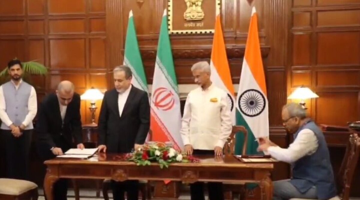 Iran, India sign 3 cooperation documents Iran, India sign 3 cooperation documents