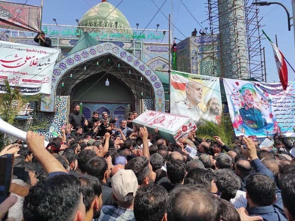 IRGC commander Rashid laid to rest in his hometown IRGC commander Rashid laid to rest in his hometown