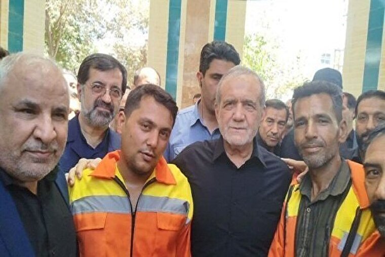 President Pezeshkian visits holy city of Qom