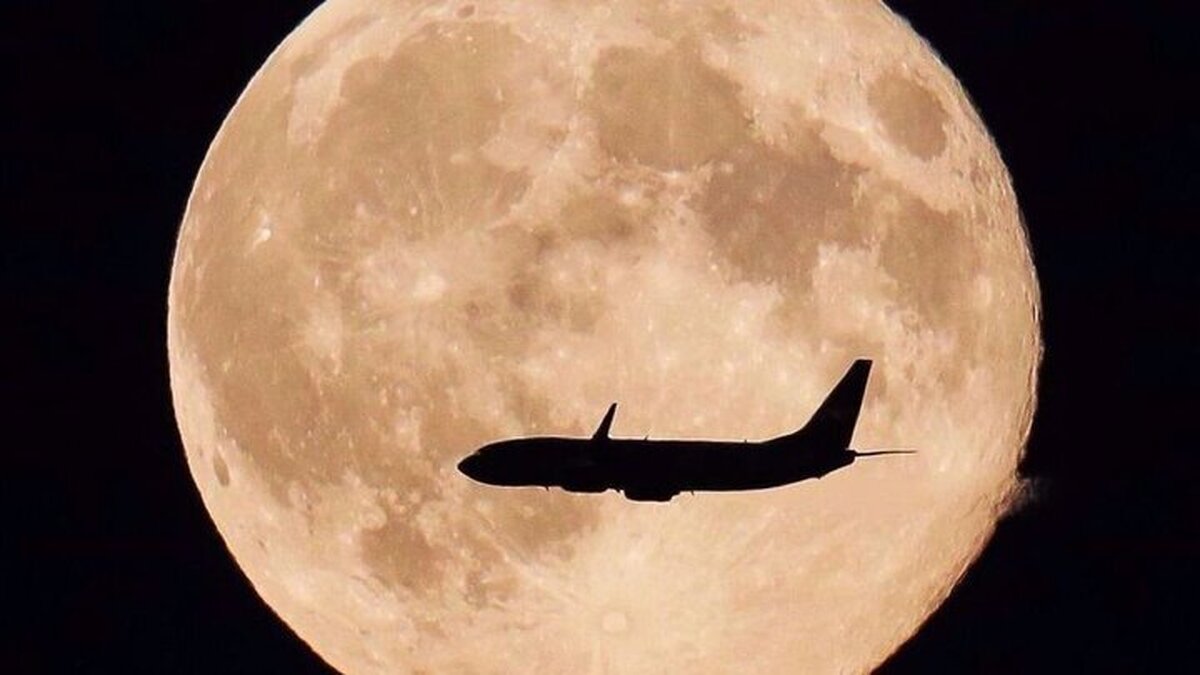Iran closes western, central airspace to intl. overflights Iran closes western, central airspace to intl. overflights
