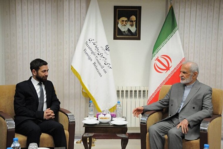 Kharrazi calls on Armenia to resolve Iran concerns
