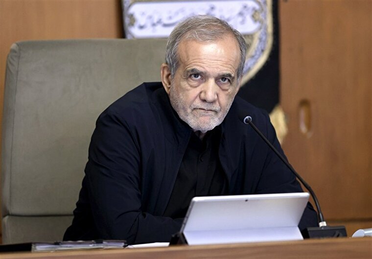 Iran Needs Dignified Perseverance, Unshakable Defense: President