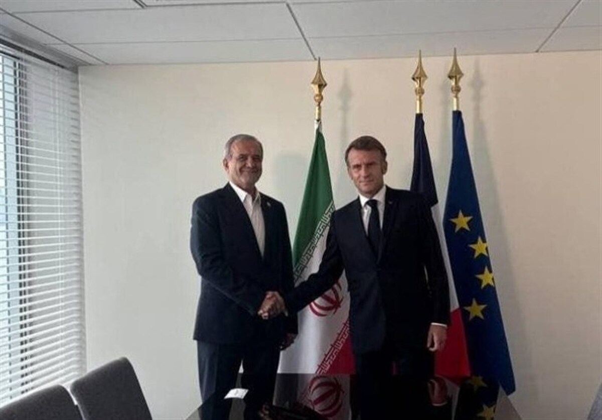 President Reiterates Iran’s Commitment to Peaceful Nuclear Development