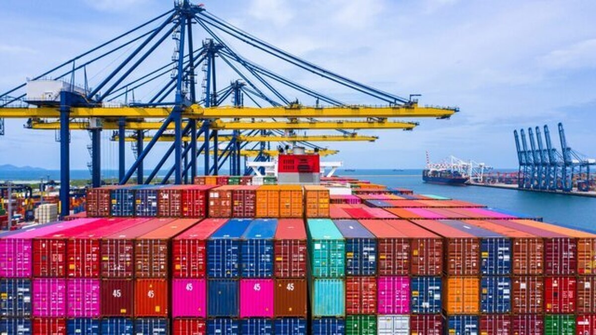 Iran posts $2.105 trade deficit for 5 months to late August Iran posts $2.105 trade deficit for 5 months to late August