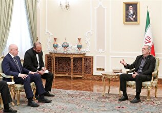 Pezeshkian Hails Growing Iran-Russia Ties
