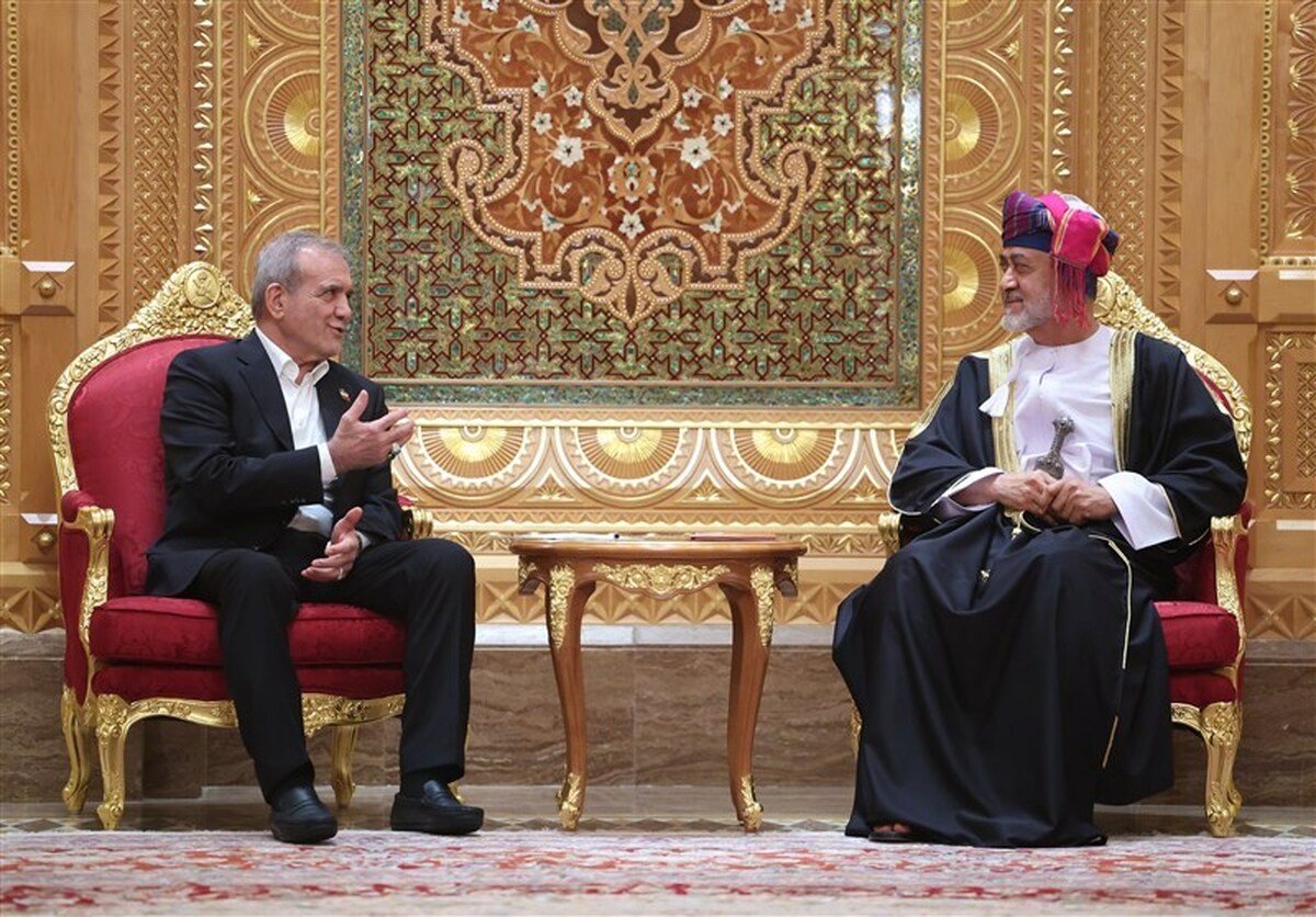 Tehran, Muscat Call for Closer Cooperation, Regional Stability