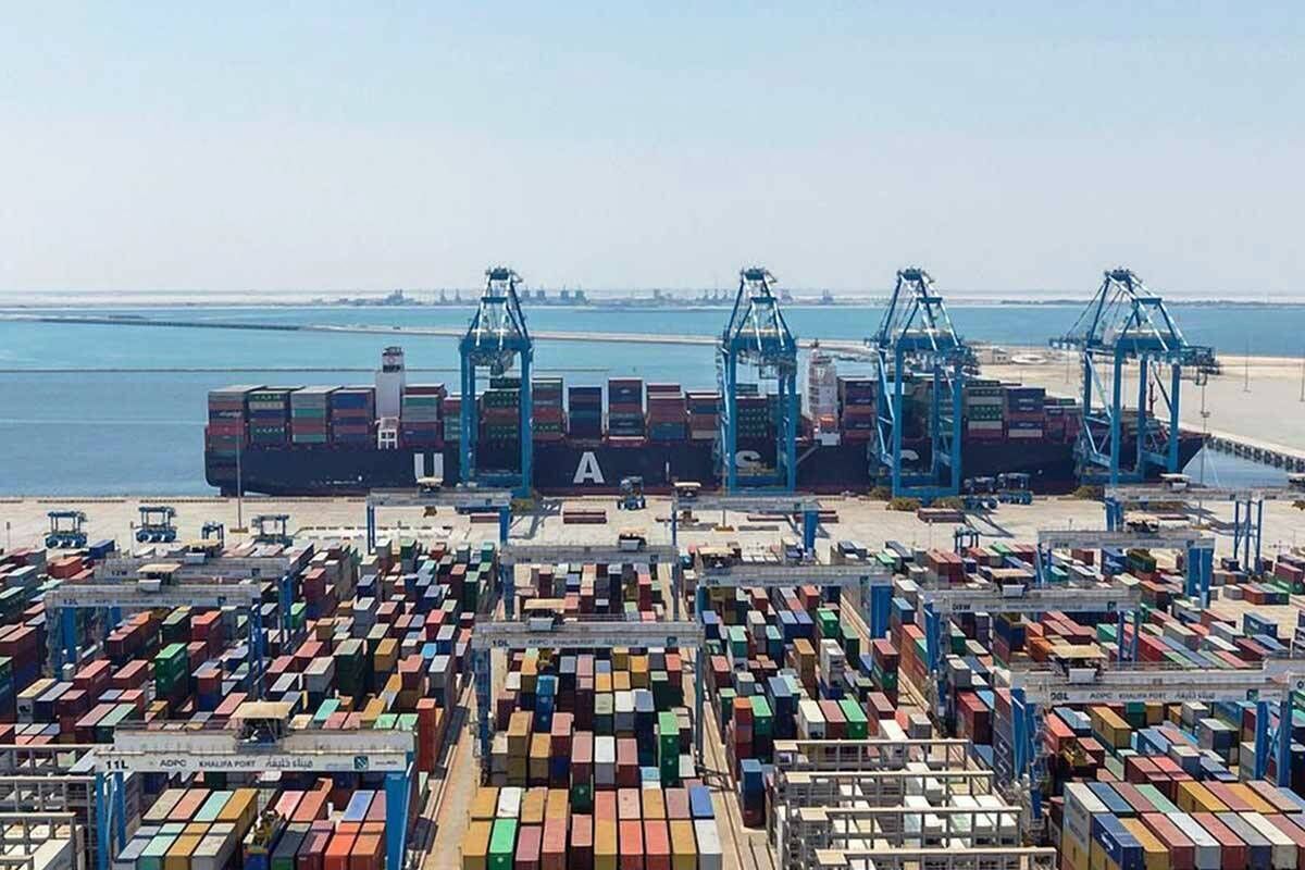 Official: Iran, UAE resume trade exchanges