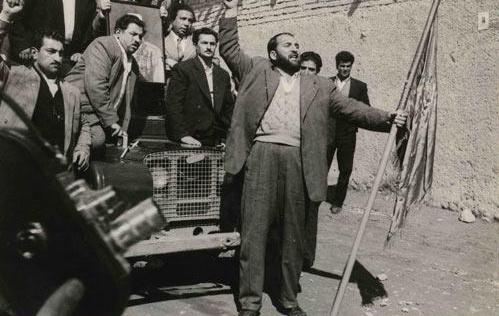 شعبان جعفری در ۳ تصویر: کودتا، پیری، قبر +عکس